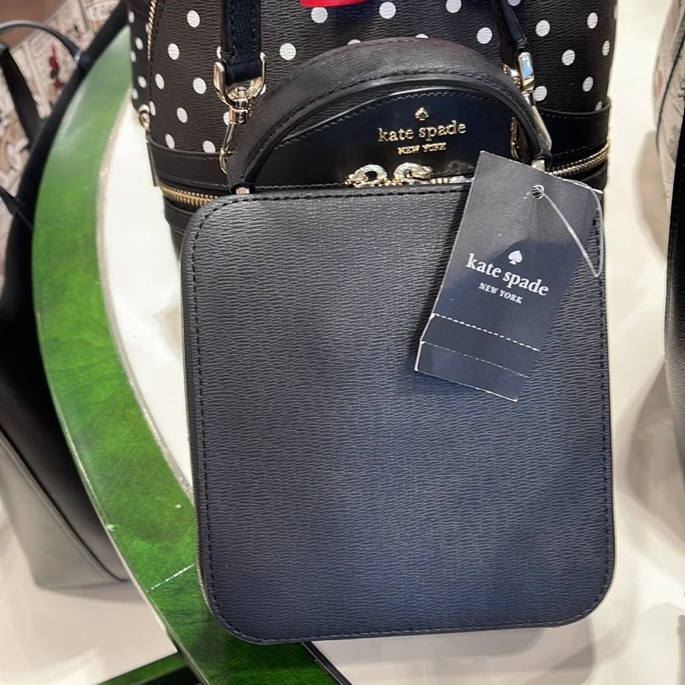 Kate Spade Disney X Kate Spade New York Minnie Mouse Daisy Vanity Crossbody Bag - Picture 7 of 16